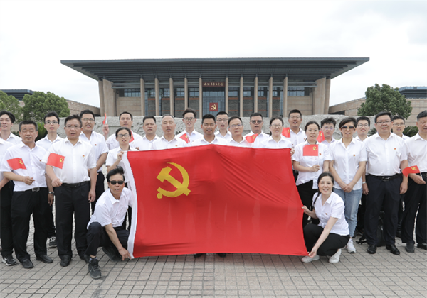 优秀党支部——AG尊龙凯时二建党支部